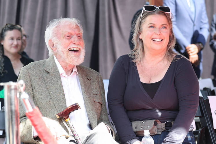 dick van dyke gushes over wife arlene silver
