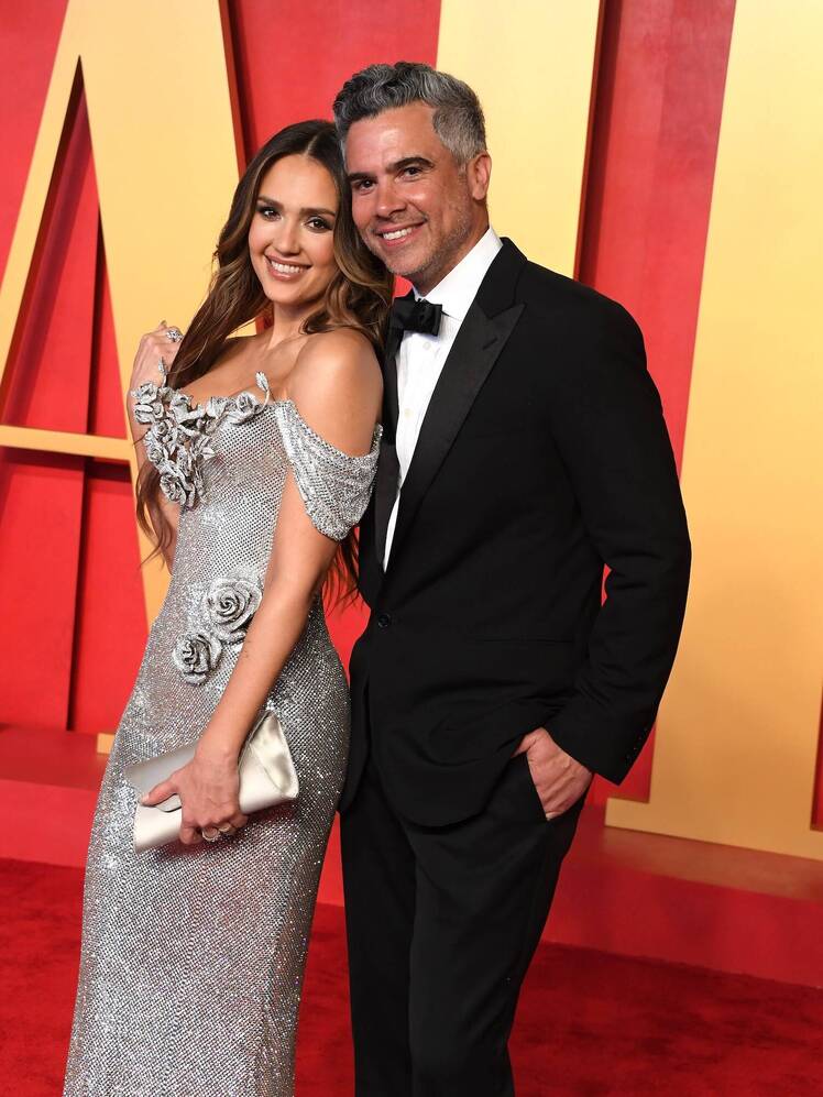 GettyImages-2076367872 7 Celebrity Relationship Moments in 2025: Breakups, Engagements and More