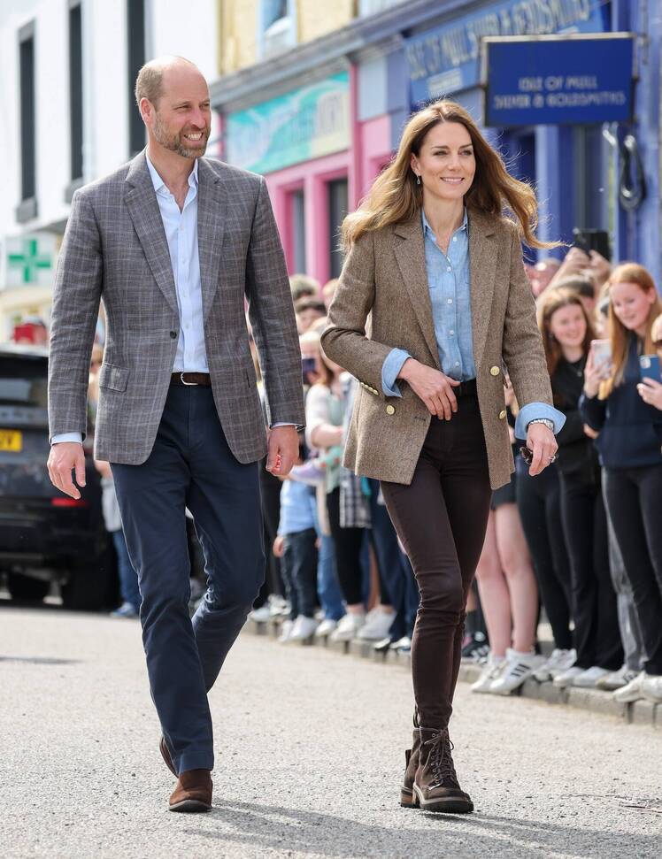 GettyImages-2212562533 Prince William, Kate Middleton's Tough Times 'Made Marriage Stronger'