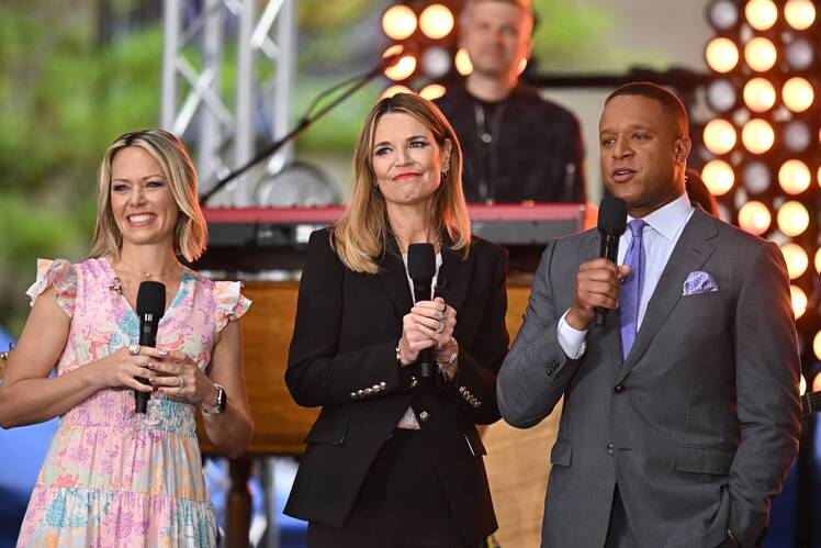 GettyImages-2214307984 today-show-hosts-bonding-moments-on-and-off-air-5-key-ways