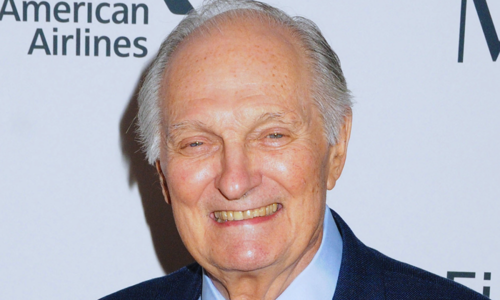 Alan Alda attends the premiere of 'Marriage Story' in 2019.