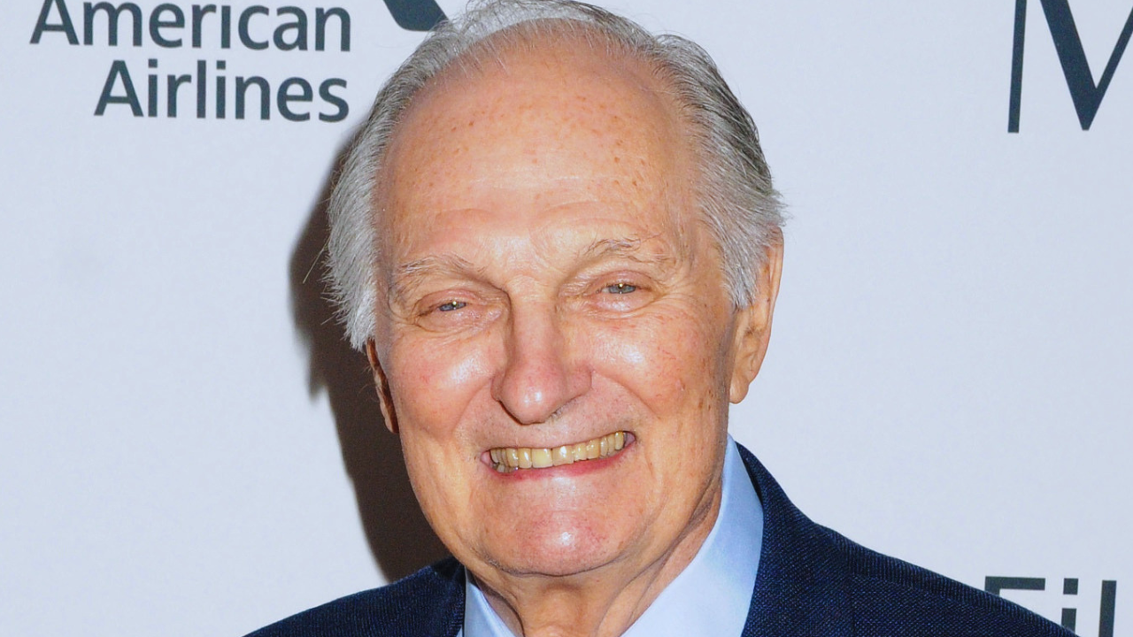 Alan Alda attends the premiere of 'Marriage Story' in 2019. 