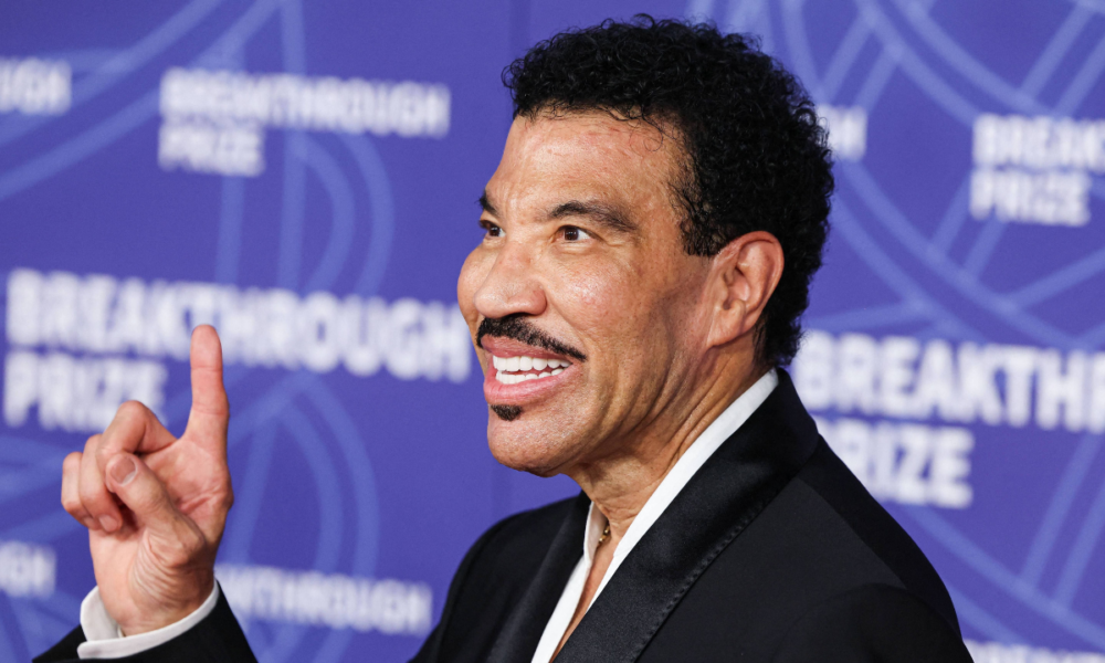 Lionel Richie Breakthrough Prize